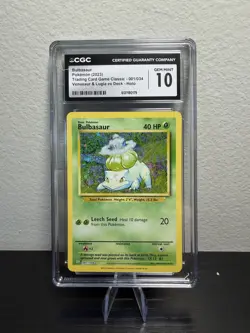 Bulbasaur 001/034 Trading Card Game Classic Holo - Image 1