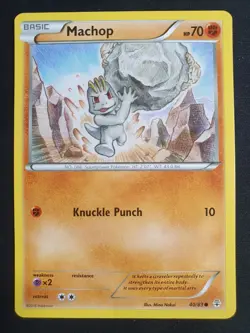 Machop 40/83 - Generations Set - Pokemon Card - Lightly Played - Image 1