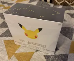 Pokemon TCG: 25th Anniversary Celebrations Elite Trainer Box (2021) 820650809439 - Image 4