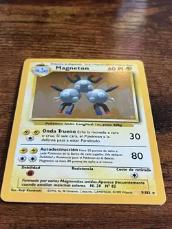 Pokemon TCG Magneton 9/102 Base Set Holo Rare Card LP - Image 2