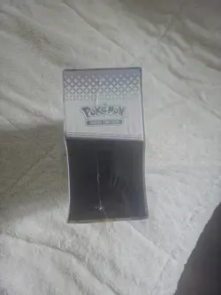 Pokemon Center Prismatic Evolutions Elite Trainer Box ETB New Sealed - Image 4