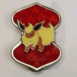 Pokemon TCG - Flareon VMAX - Official Metal Enamel Premium Collectors Pin - Image 1