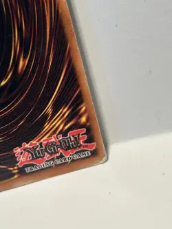 2005 Yu-Gi-Oh-1st Edition Red-Eyes Darkness Dragon SD1-EN001 - Image 3