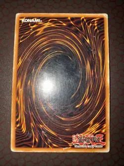 Yu-Gi-Oh! Dark Magician -SDY-006- Ultra Rare- Unlimited DAMAGED! - Image 4