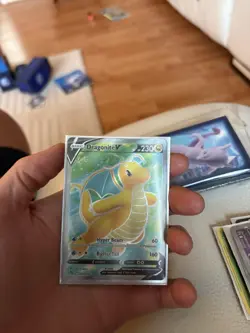 Pokemon TCG Full Art Dragonite v Pokemon Go 076/078 Card - Image 1