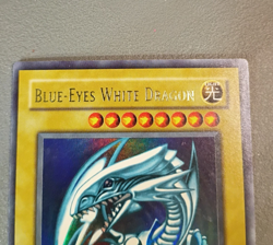 ULTRA RARE Yu-Gi-Oh! Konami Blue-Eyes White Dragon SDK-001 Unlimited English - Image 2