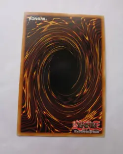 Skilled White Magician MFC-064 (Super Rare, 1st Edition, Near Mint / NM) Yugioh - Image 3