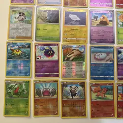40x Pokemon Holo/Reverse Holo Card Lot – Modern Bulk No Duplicates - Image 3