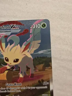 Leafeon Vmax Alt Art Secret Rare 205/203 Evolving Skies Pokemon Card NM - Image 4