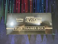 Pokemon TCG Sword & Shield Elite Trainer Box 820650808944 - Image 3