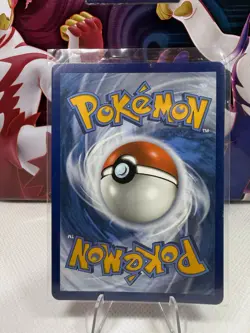 Pikachu VMAX 044/185 Ultra Rare Vivid Voltage Near Mint Pokemon Card - Image 5