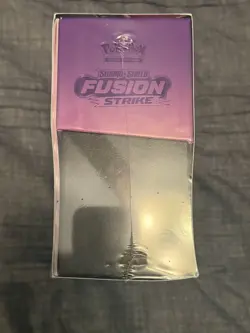 Fusion Strike Pokemon Center Exclusive Sword & Shield Elite Trainer Box ETB NEW - Image 4