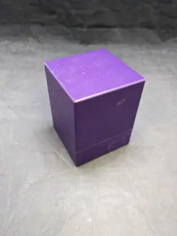 Ultimate Guard Boulder 100+ Deckbox | Standard Size Deck Case | Solid Purple - Image 3