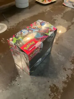 Pokemon TCG - Phantasmal Flames - Booster Box - 36 Packs - New & Sealed in hand - Image 3