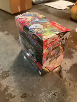 Pokemon TCG - Phantasmal Flames - Booster Box - 36 Packs - New & Sealed in hand - Image 4