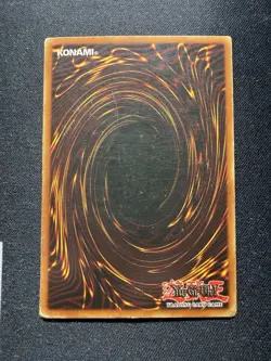 Yu-Gi-Oh! TCG Blue-Eyes White Dragon Kaiba SDK-001 1st Edition Ultra Rare DJC - Image 2