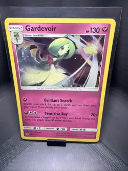 Gardevoir 141/214 NM Promo Cosmos Holo Lost Thunder Near Mint Pokemon TCG Card - Image 1