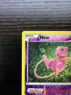 Mew 29/124 Holo Rare Fates Collide Pokemon Reverse Holo NM - Image 2