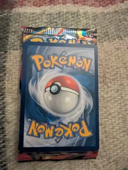 Pokemon TCG Meowth 106/094 Phantasmal Flames Illustration Rare - Image 2