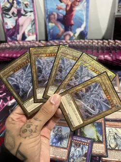 Yugioh Blue Eyes Assorted Bulk lot 30 Cards LP-NM - Image 2