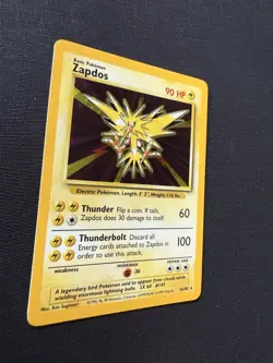 Pokemon TCG Zapdos Base Set Holo Unlimited Rare Card 16/102 - Image 2