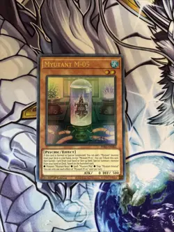 (YCL) Yu-Gi-Oh Card - PHRA-EN084 - MYUTANT M-05 (ultra rare holo) VLP - Image 1