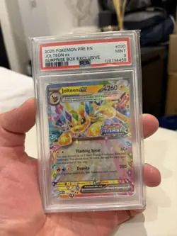 2025 POKEMON PRE EN-PRISMATIC EVOLUTIONS #030 JOLTEON EX PSA 9 - Image 1