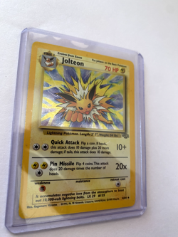 Jolteon Holo Rare Jungle 4/64 Unlimited Pokemon Card TCG - Image 3