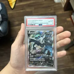 2022 POKEMON SWORD & SHIELD SILVER TEMPEST PORTUGUESE FULL ART/LUGIA V PSA 8 - Image 1