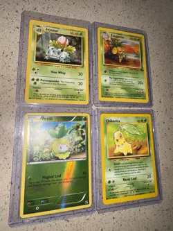 Pokemon TCG 4 Card Lot Ivysaur Exeggutor Petilil Chikorita Basic Holo English - Image 2