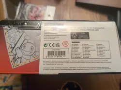 Pokemon Celebrations 25th Anniversary Collector's Chest Lunch Box Tin - Image 2