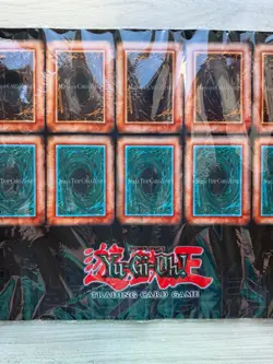 YuGiOh TCG Classic Playmat Card Game Mat - NEW & SEALED - Image 4
