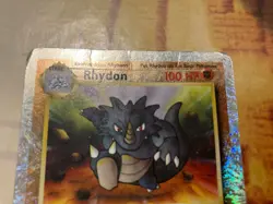 Pokemon Rhydon 35/110 Legendary Collection - Damaged - Reverse Holofoil DMG - Image 4