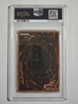 Yu-Gi-Oh! Dark Magician SDY-006 Yugi Ultra Rare Holo Unlimited PSA 5 - Image 3