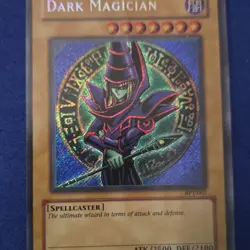 Konami Yu-Gi-Oh! Dark Magician BPT-007 Foil Monster ATK/2500 DEF/2100 - Image 1