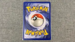 2000 Pokemon Gym Heroes 1st Edition #12/132 Rocket's Moltres Holo - Image 4