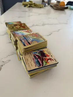 Pokemon TCG Mixed Card Lot Foil Pikachu VMAX Charizard GX VMAX English - 800+ - Image 1