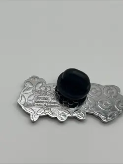 Small But Mighty Official Pokemon Pin & Keychain Jigglypuff/Togepi/Cleffa - Image 3