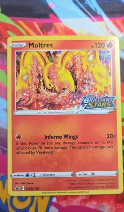 Moltres SWSH185 SWSH: Sword & Shield Promo Cards Holo - Image 1