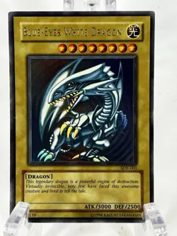 Yu-Gi-Oh! Blue-Eyes White Dragon SDK-001 Unlimited Ultra Rare [LP] - Image 1