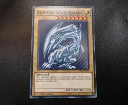 Blue-Eyes White Dragon (Original Art) LDK2-ENK01 1st Edition Yugioh Card NM - Image 1