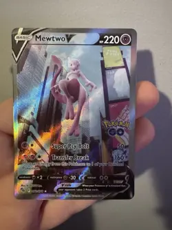 Pokemon TCG Mewtwo v Alt Art Full Art Holo Ultra Rare Card 072/078 Pokemon Go - Image 1