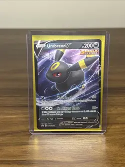 Umbreon V SWSH203 - Black Star Promo Holo Pokemon Card - Image 1
