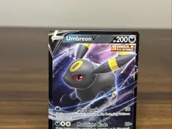 Umbreon V SWSH203 - Black Star Promo Holo Pokemon Card - Image 3