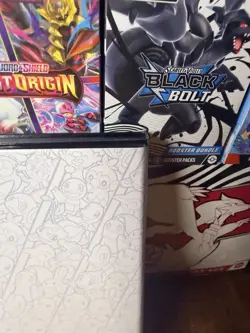 Pokemon 25th Anniversary Collector's jumbo Card Binder - Image 5