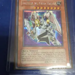 Konami Valkyrion the Magna Warrior SDD-001 Holo English Card Yu-Gi-Oh! CCG - Image 1