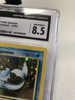 J4 VAPOREON 1999 - Pokemon Jungle Spanish Holo - 12/64 - CGC (8.5)NM/MINT+ - Image 3