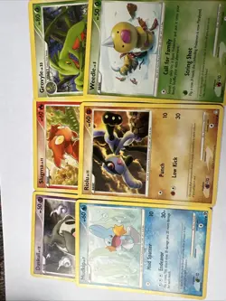 Pokemon Cards X 6 -2008 - Grovyle, Weedle, Riolu, Slugma, Mudkip, Duskull - Image 1