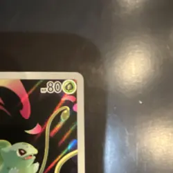 Pokemon Bulbasaur 133/132 Me01: Mega Evolution Illustration Rare Holo 80 HP - Image 3