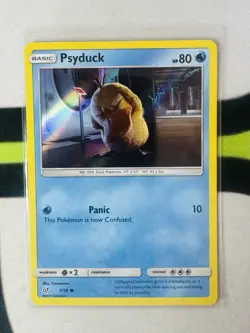 2019 Pokemon Gaming Sun & Moon Detective Pikachu Psyduck #7/18 Holo - Image 1